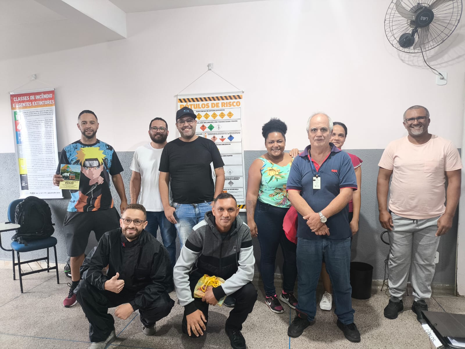 Turma MENOR na Sala de Aula - 8